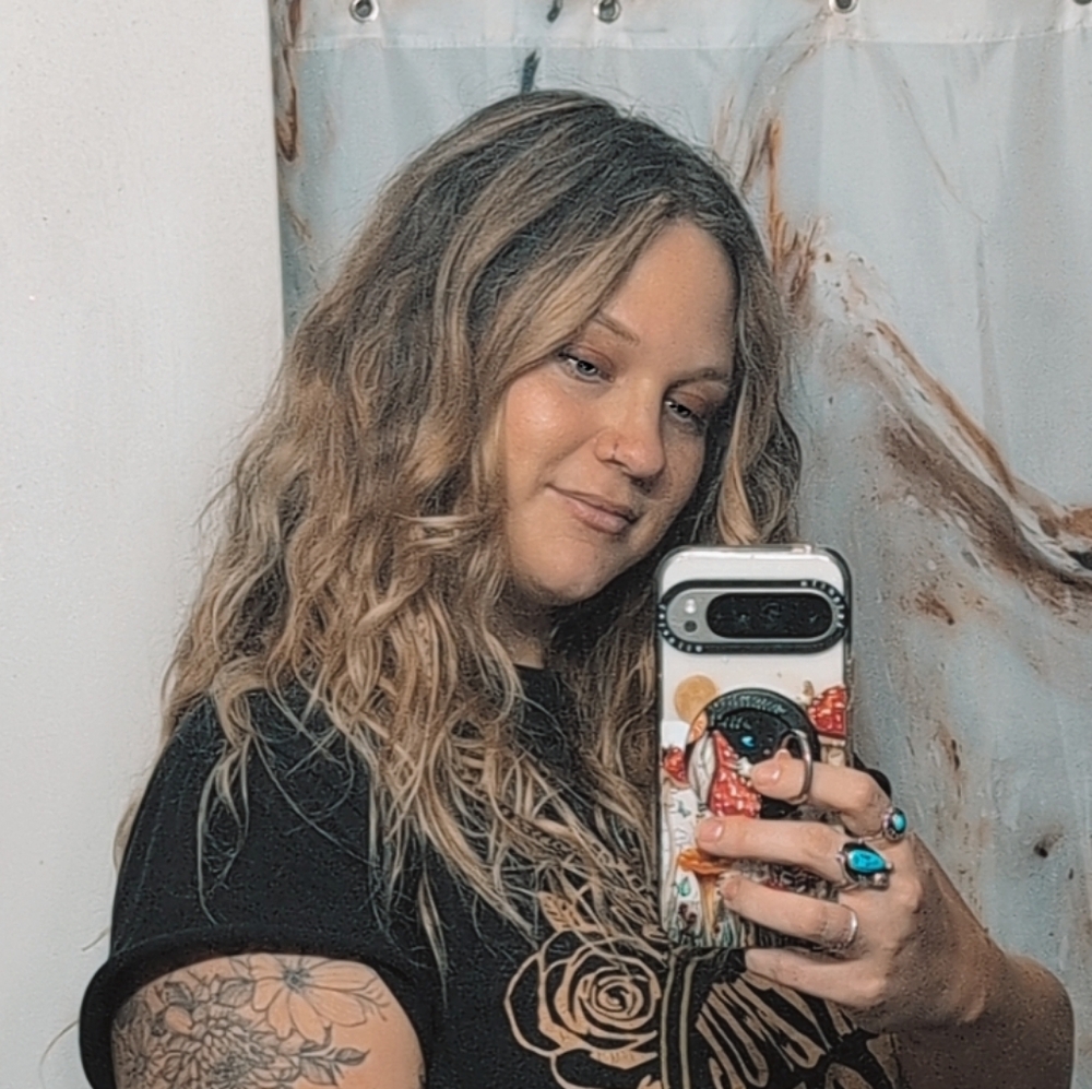 Meet your Posher, Megan